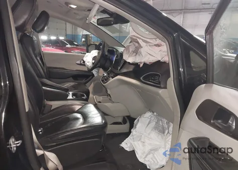 2022 Chrysler Pacifica Touring L from USA, damaged, VIN 2C4RC1BG1NR190497